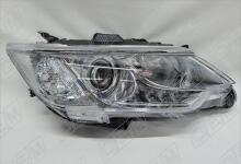 Фара правая Toyota Camry 7 XV50 (2011-2018)
